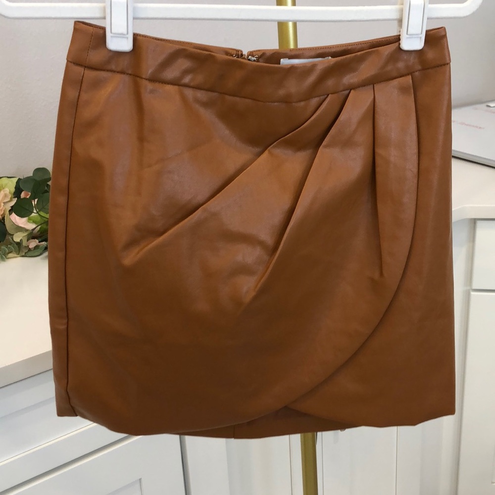 NWT Faux Leather Tulip Mini Skirt